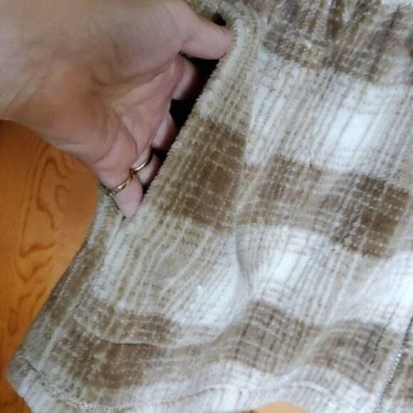 Jaclyn Smith Cinched Soft Brown Plaid Fully Zippered Fleece Sz. S?(2X) Jacket - Picture 3 of 11